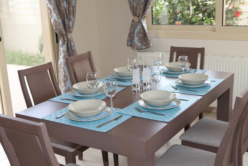 Anthorina Villa 13 โปรทาราส ภายนอก รูปภาพ